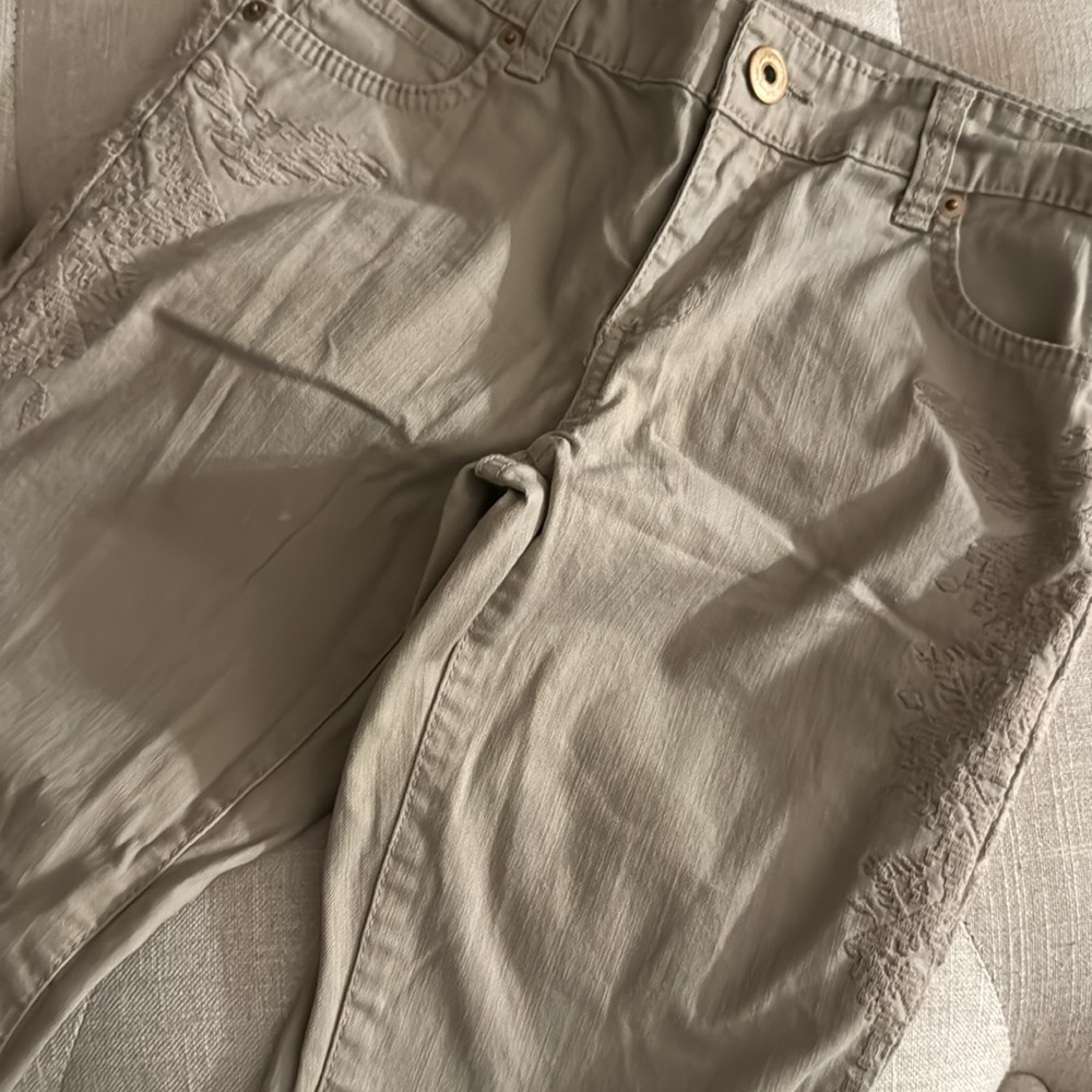 INC JEAN BUNDLE. 3 PAIRS. SIZE 0 - Picture 2 of 12